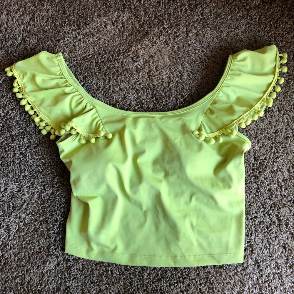 Kortni Jeane Green Tea Flounce Top